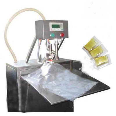 流量計(jì)泵送軟包裝食用油灌裝機(jī)細(xì)節(jié)圖: