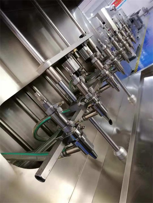 食用油灌裝機操作注意事項，一個經(jīng)久不衰的熱議話題