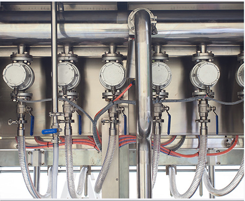 購(gòu)買食用油灌裝機(jī)不知道怎么選，來東泰看一下