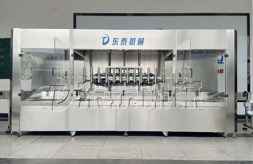 直線式食用油灌裝機(jī)灌裝精度怎么調(diào)？學(xué)會(huì)了真的很重要